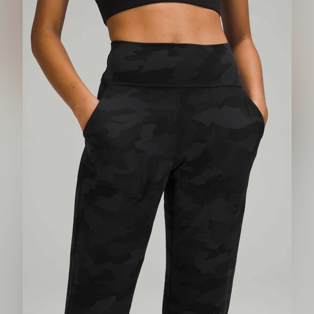 lululemon Align™ High-Rise joggers 28”